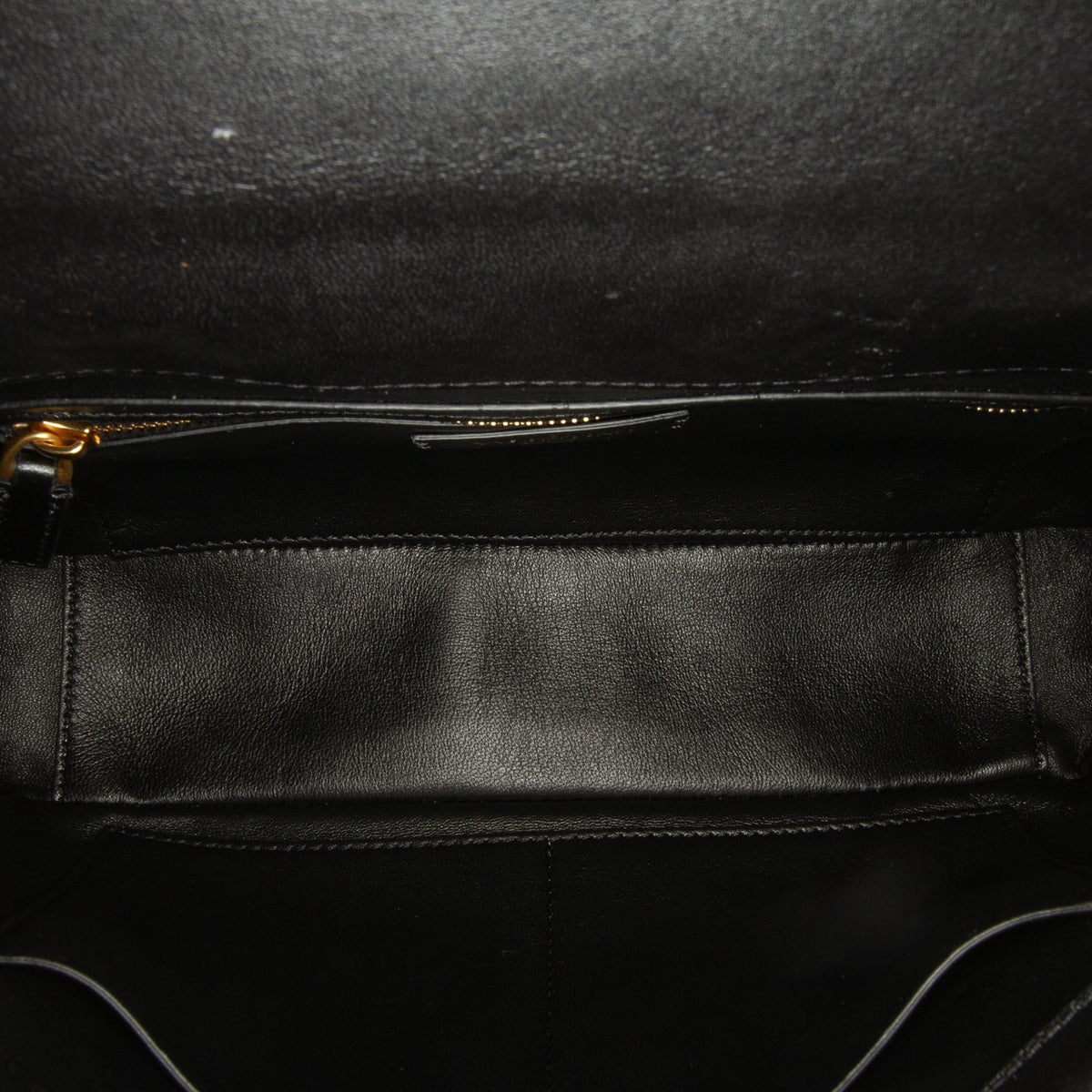 Pre-Owned Authenticated Valentino Medium Roman Stud Satchel Calf Leather Dark Unisex (Good)